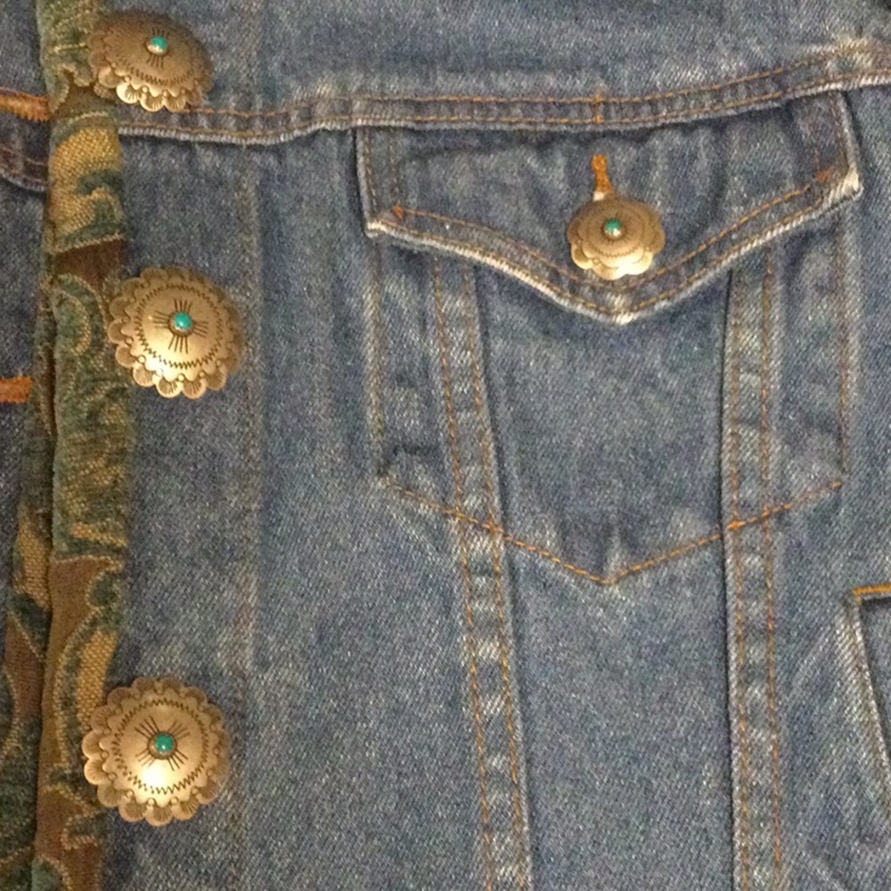 Tasha Polizzi large rodeo jean jacket for women - Picture 5 of 7